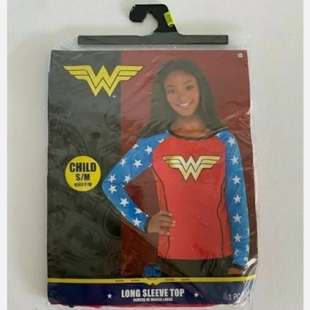 NWT DC Comics Wonder Woman Child Girl's S/M Halloween Costume Long Sleeve Top